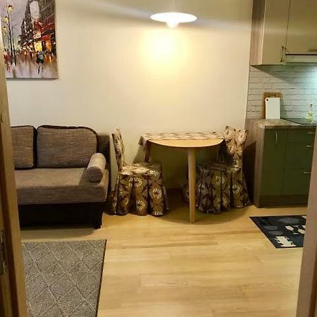 Karlson Boutique Apart Hotel Tallinn Exteriör bild